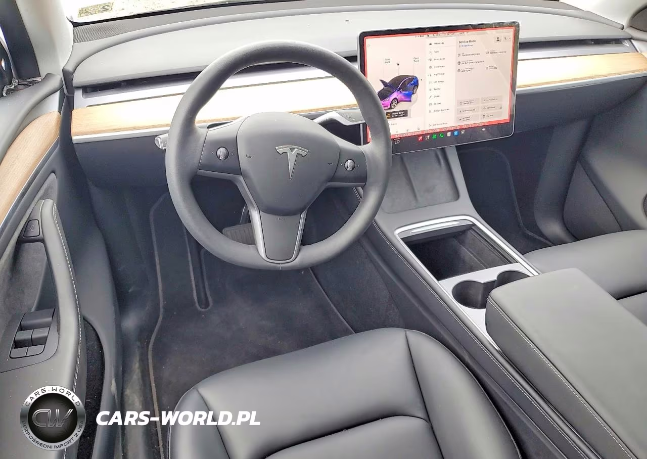 2024 Tesla Model Y VIN:7SAYGDEEXRA233618 - 8