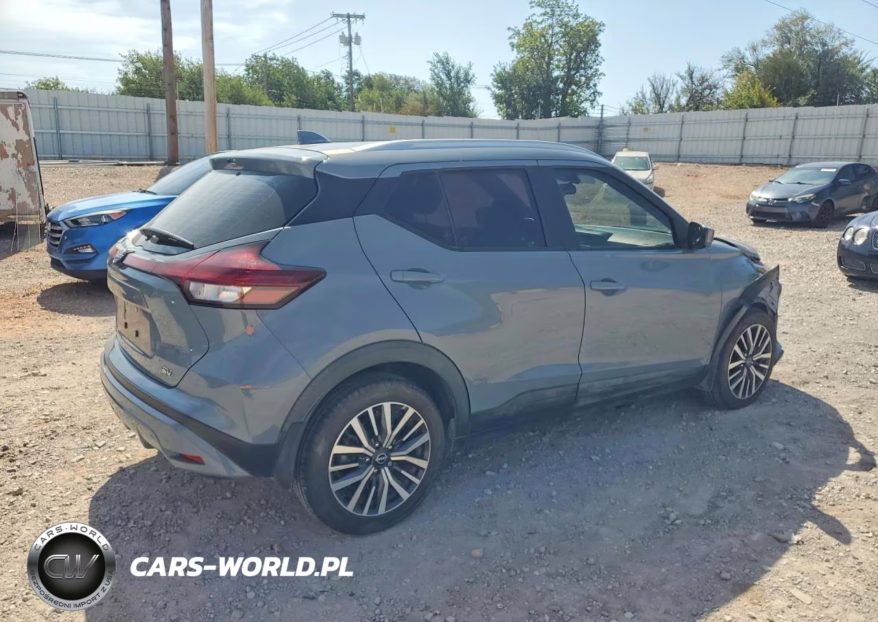 2022 Nissan Kicks Sv VIN:3N1CP5CV3NL496759 - 3
