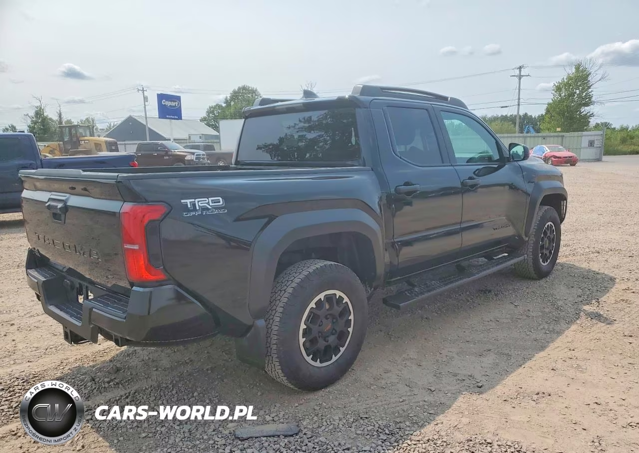 2025 Toyota Tacoma Trd Off-Road VIN:3TMLB5JN7SM199840 - 3