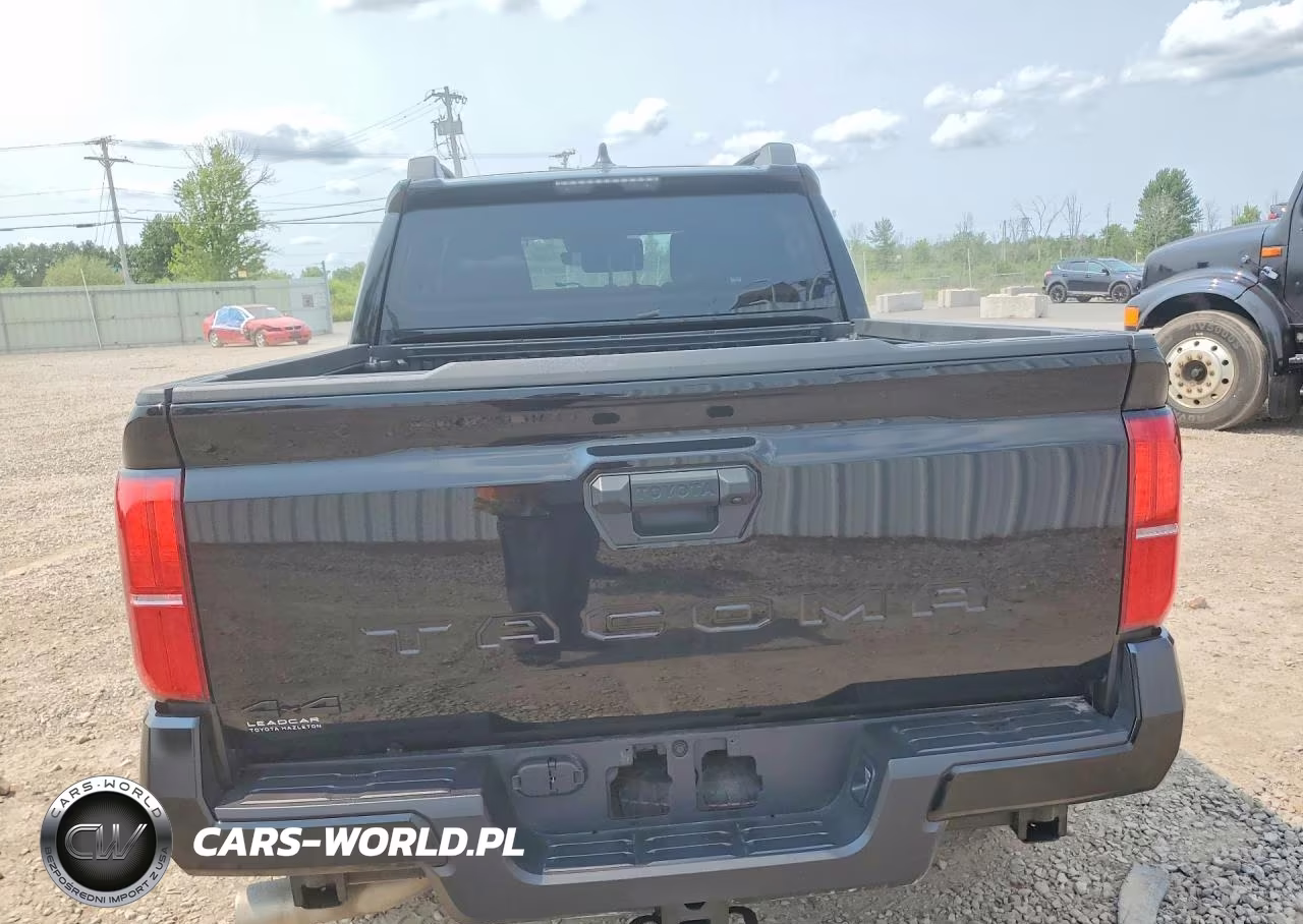 2025 Toyota Tacoma Trd Off-Road VIN:3TMLB5JN7SM199840 - 6