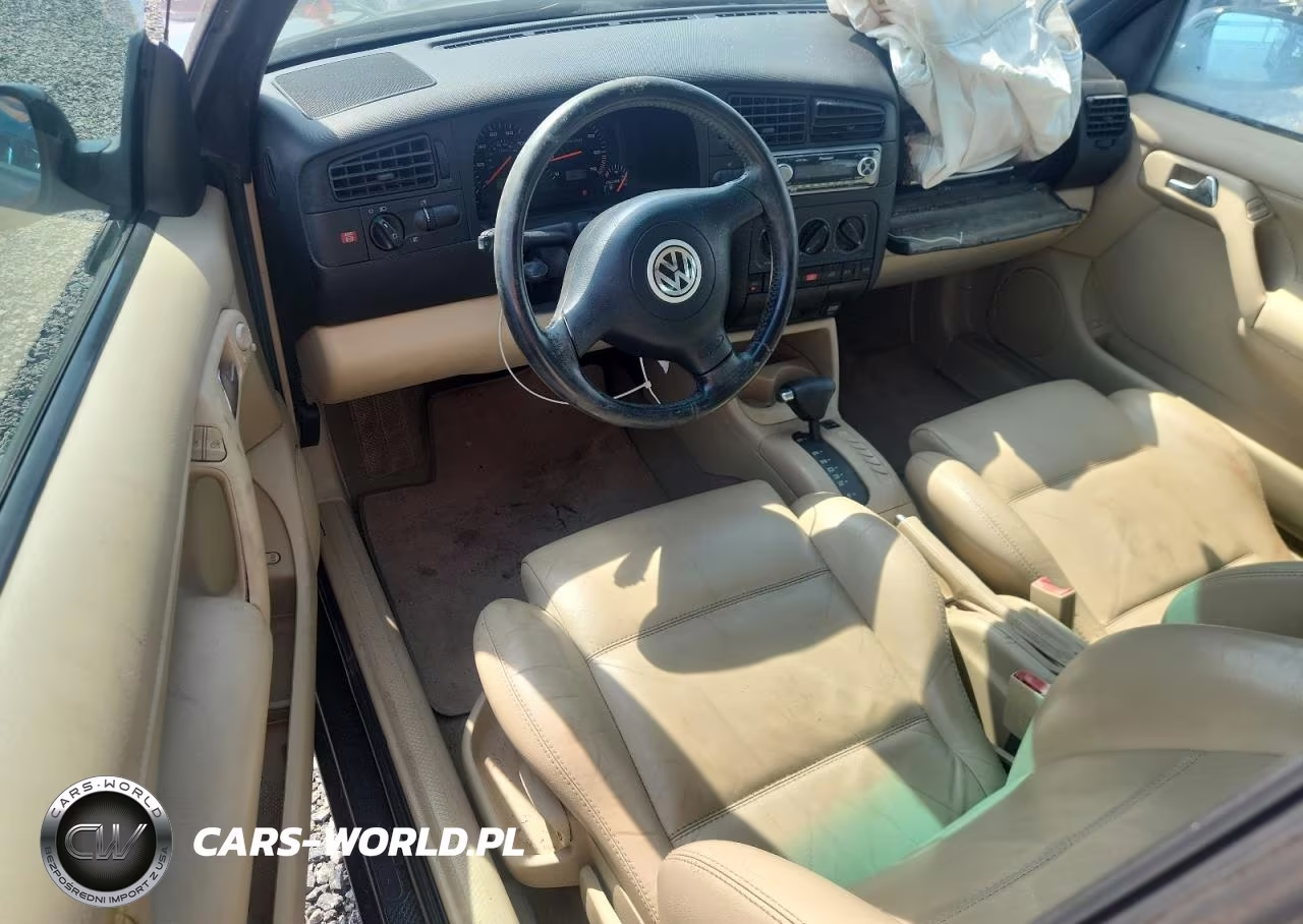 2002 Volkswagen Cabrio Glx VIN:3VWDC21V52M806170 - 8