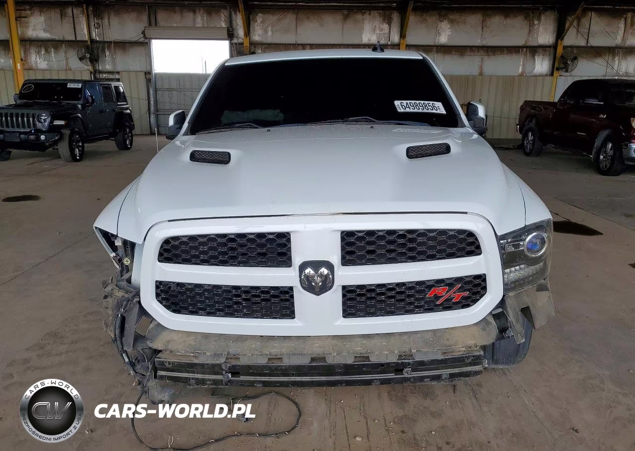 2017 Ram 1500 Sport VIN:3C6JR6CT1HG668293 - 5