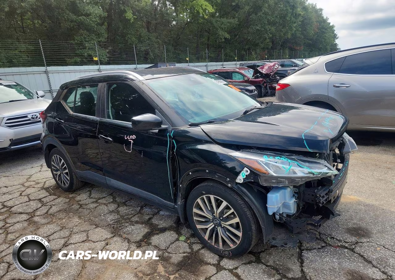 2022 Nissan Kicks Sv VIN:3N1CP5CV4NL495216 - 4