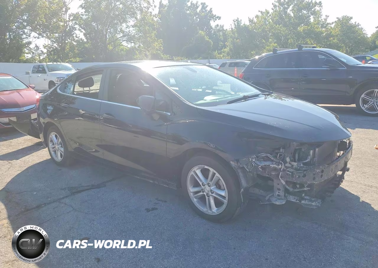 2017 Chevrolet Cruze Lt VIN:1G1BE5SMXH7240644 - 4