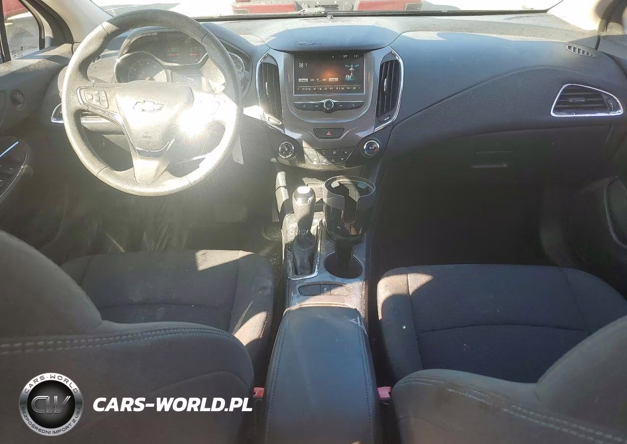 2017 Chevrolet Cruze Lt VIN:1G1BE5SMXH7240644 - 8