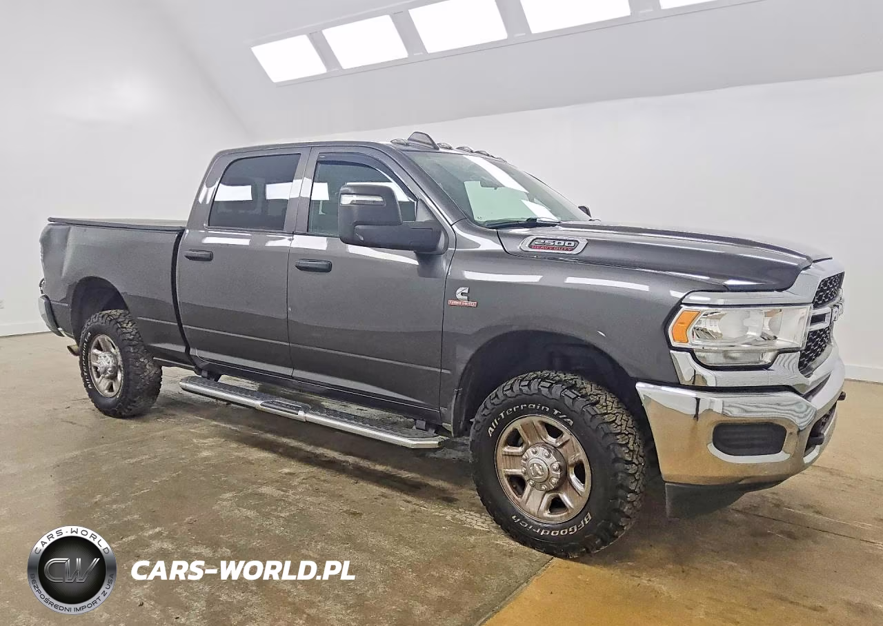 2024 Ram 2500 Tradesman VIN:3C6UR5CL9RG306625 - 4