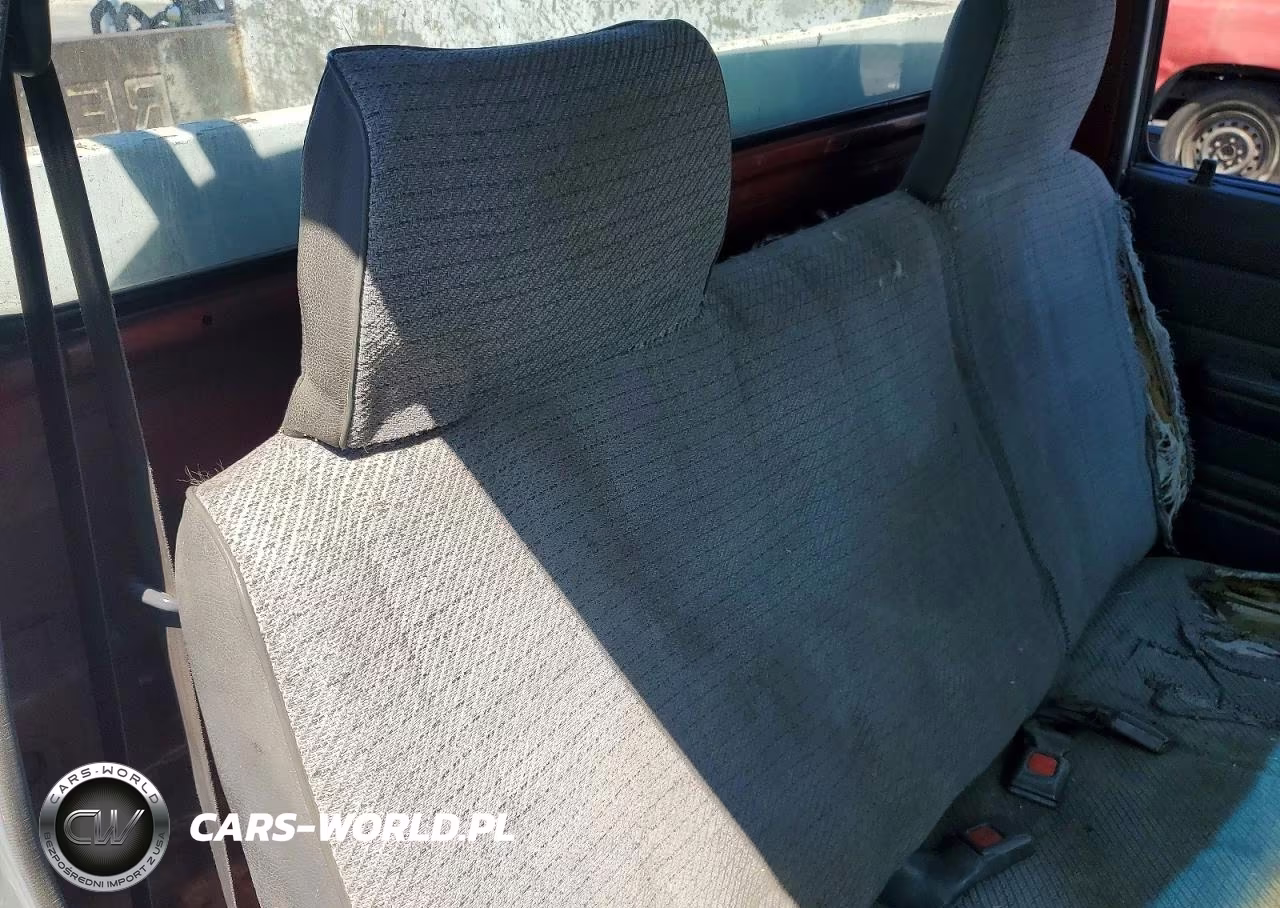 1989 Toyota Pickup Deluxe VIN:JT4RN82P7K0003028 - 10