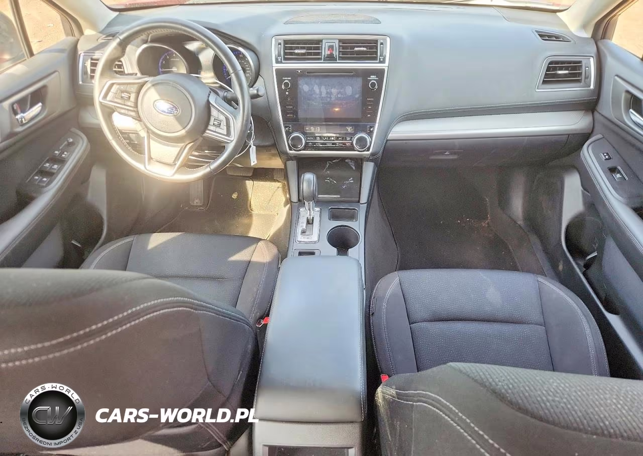 2018 Subaru Legacy 2.5I Premium VIN:4S3BNAF65J3042904 - 8