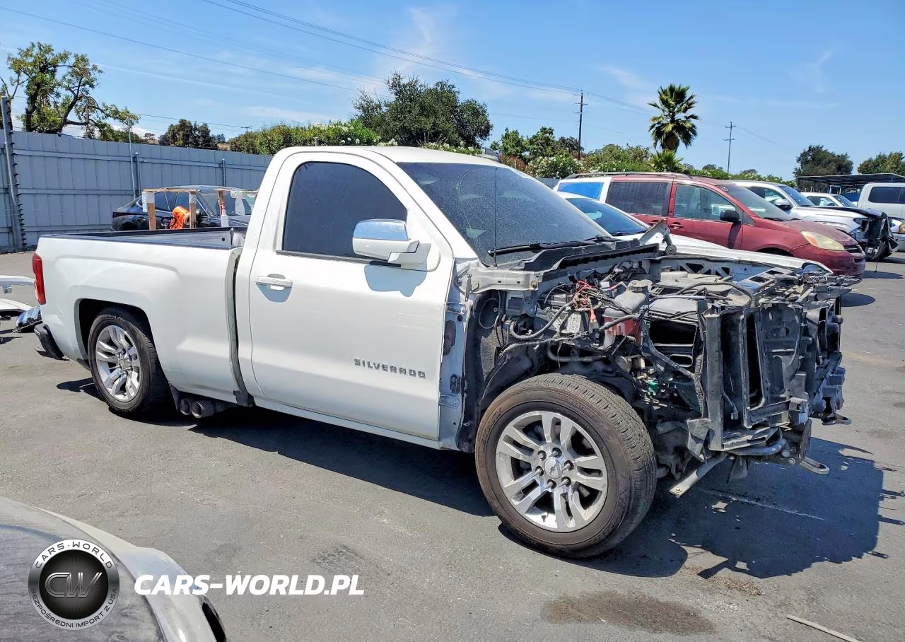 2017 Chevrolet Silverado C1500 VIN:1GCNCNEH5HZ140674 - 4