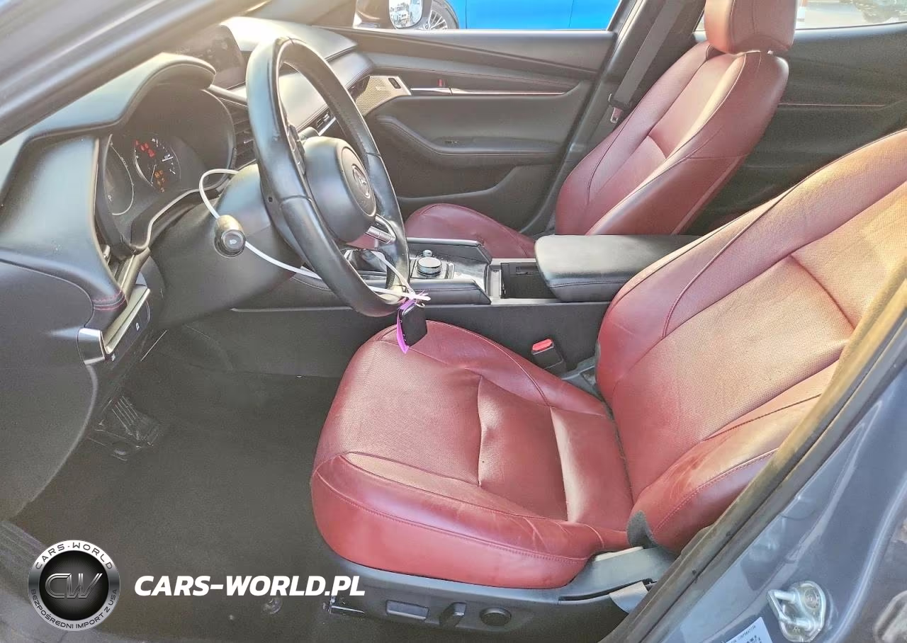 2023 Mazda 3 Preferred VIN:JM1BPBLM9P1611180 - 7