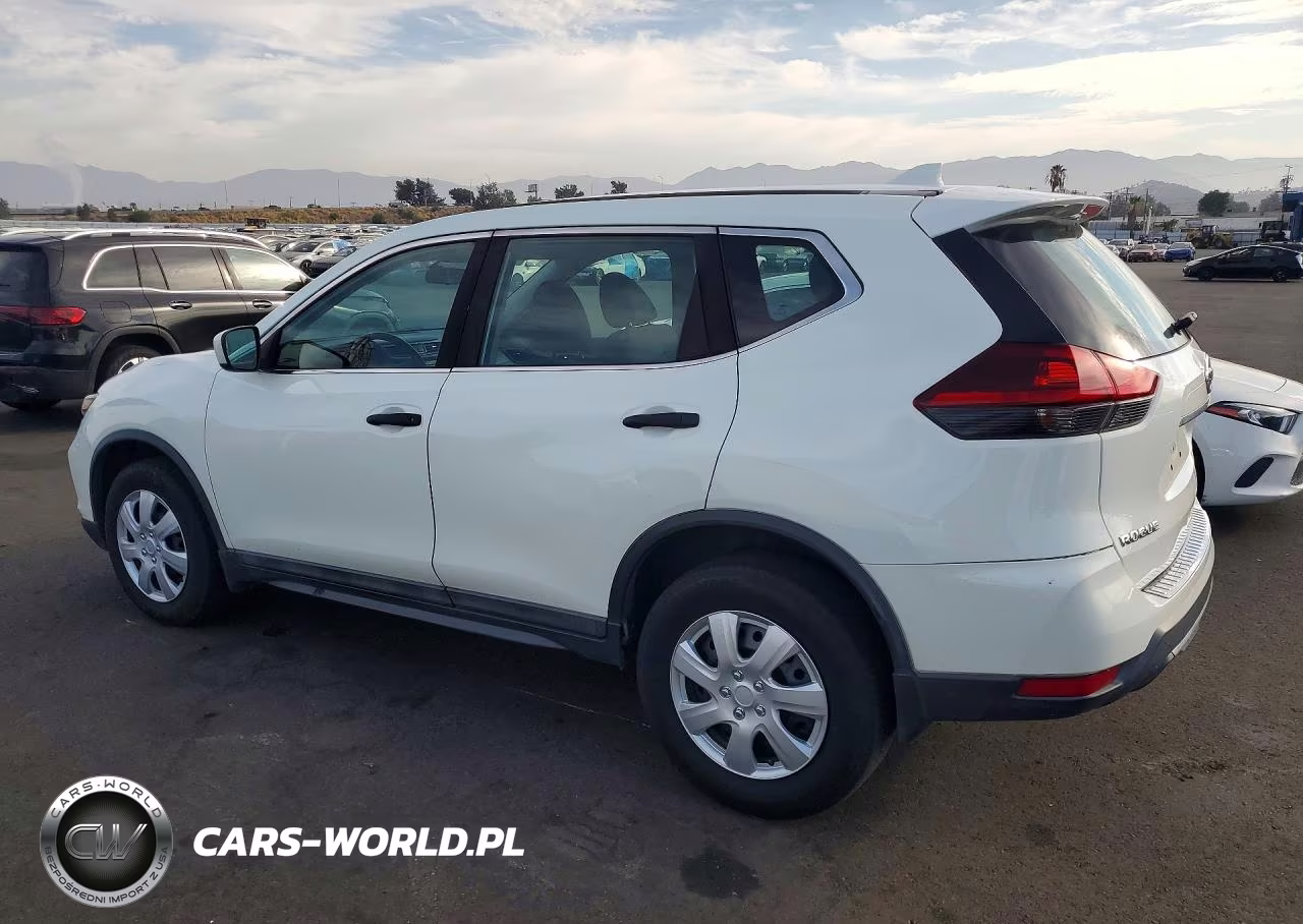 2018 Nissan Rogue S VIN:5N1AT2MV8JC716976 - 2