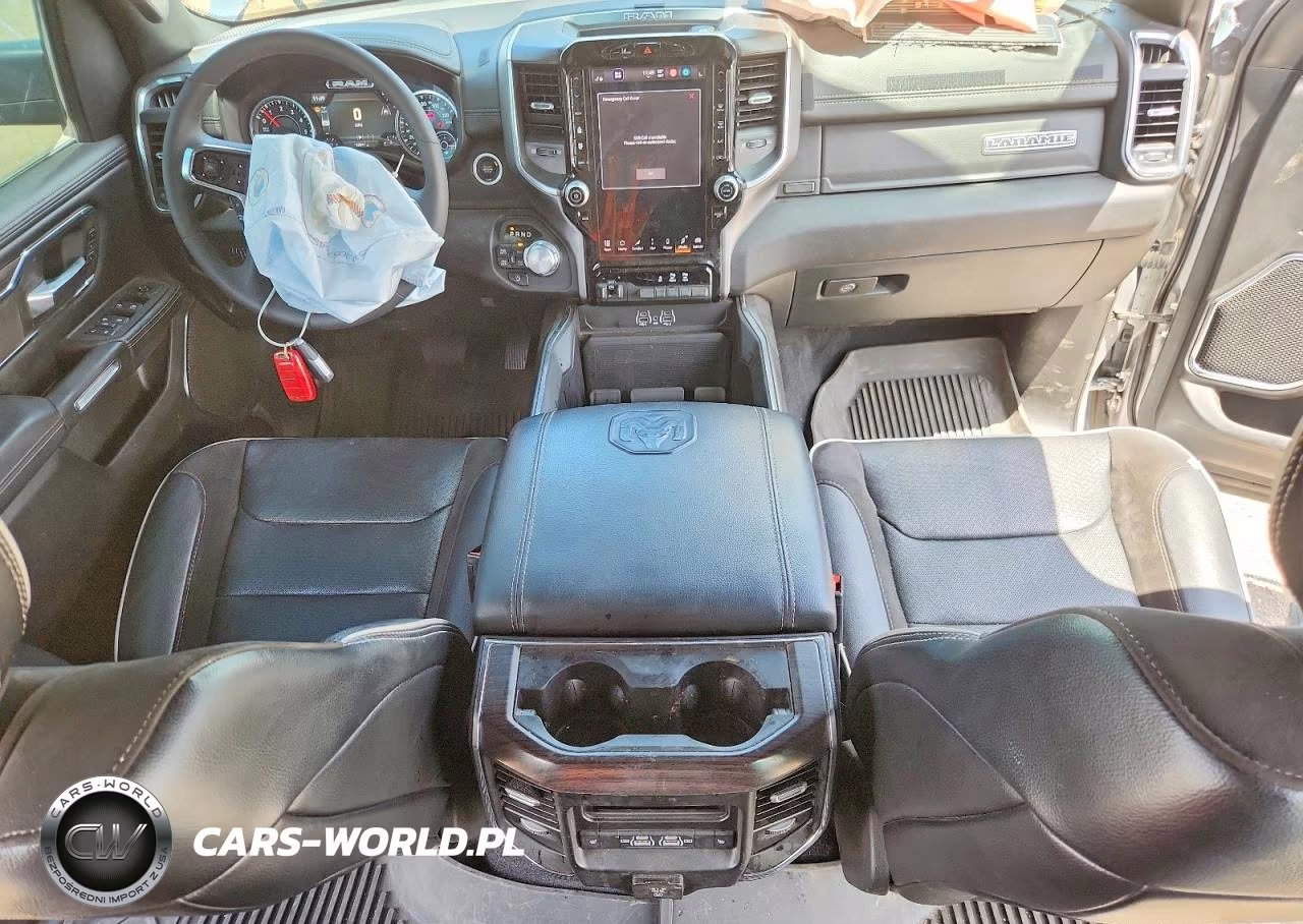 2025 Ram 1500 Laramie VIN:1C6SRFJP3SN511129 - 8