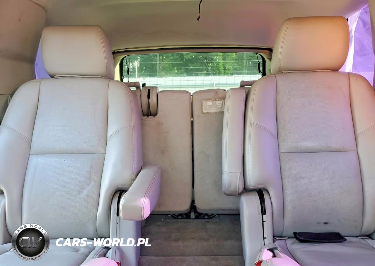 2011 Chevrolet Tahoe K1500 Ltz VIN:1GNSKCE04BR131550 - 10