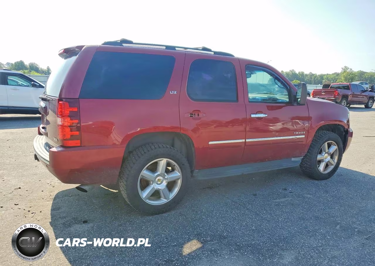 2011 Chevrolet Tahoe K1500 Ltz VIN:1GNSKCE04BR131550 - 3
