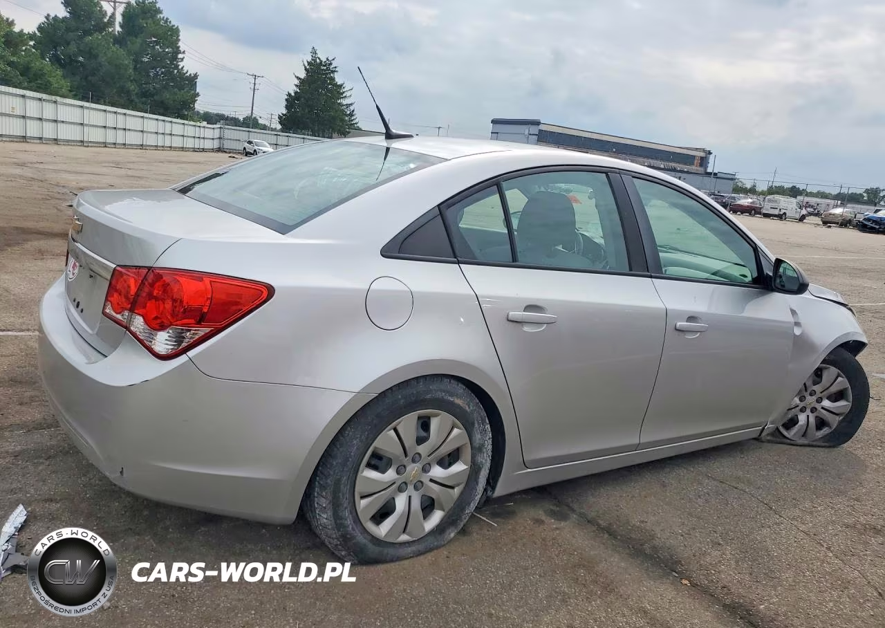 2014 Chevrolet Cruze Ls VIN:1G1PA5SH8E7306396 - 3