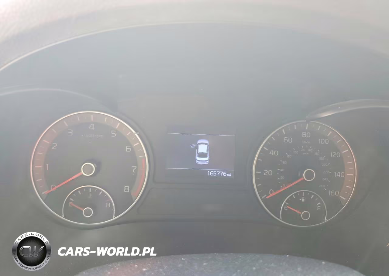 2020 Kia Optima Lx VIN:5XXGT4L33LG428389 - 9