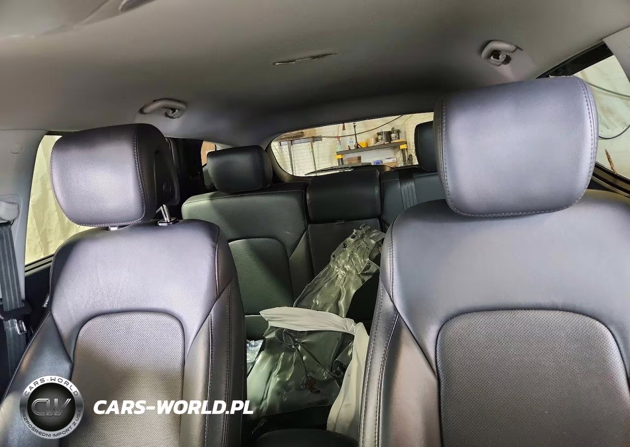 2018 Hyundai Santa Fe Sport 2.0T VIN:5XYZUDLA9JG554897 - 10