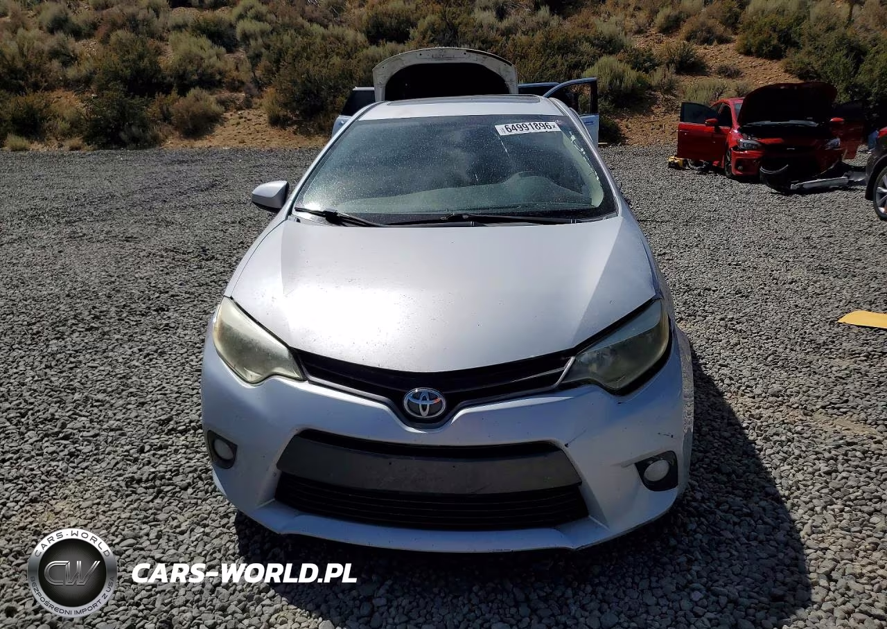 2016 Toyota Corolla Le Premium VIN:5YFBURHE2GP392657 - 5