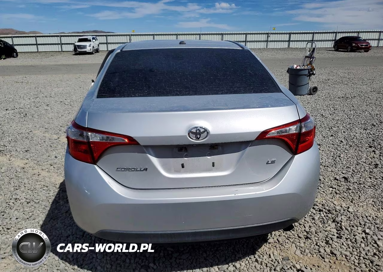 2016 Toyota Corolla Le Premium VIN:5YFBURHE2GP392657 - 6