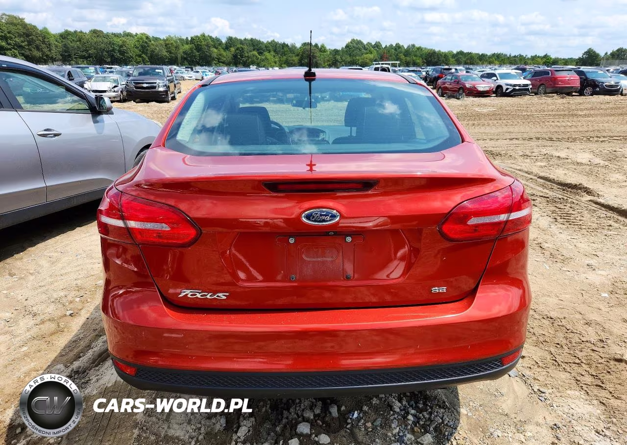 2018 Ford Focus Se VIN:1FADP3F27JL291741 - 6