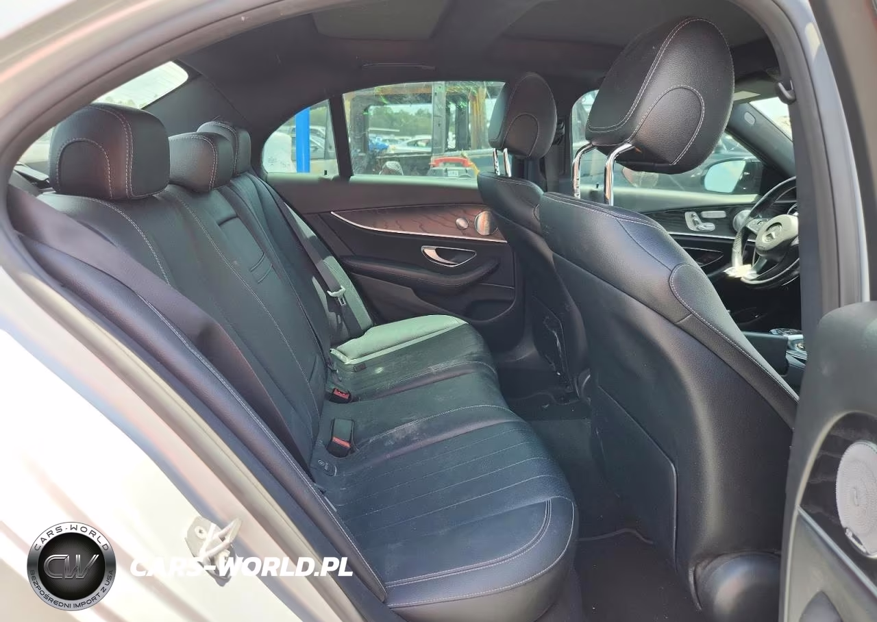 2018 Mercedes-Benz E 300 4Matic VIN:WDDZF4KB7JA407262 - 10