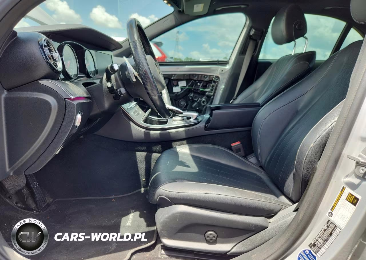 2018 Mercedes-Benz E 300 4Matic VIN:WDDZF4KB7JA407262 - 7