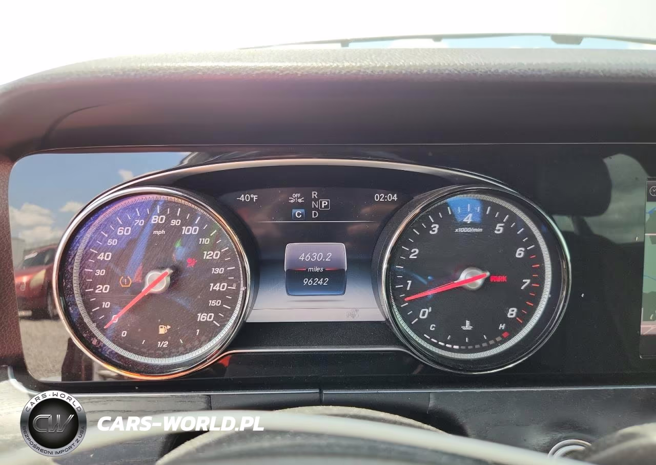 2018 Mercedes-Benz E 300 4Matic VIN:WDDZF4KB7JA407262 - 9