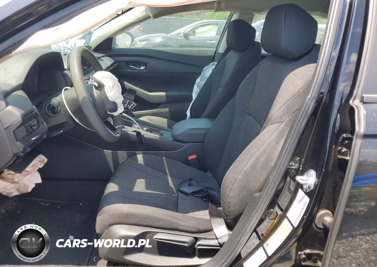2025 Honda Accord Lx VIN:1HGCY1F21SA030255 - 7