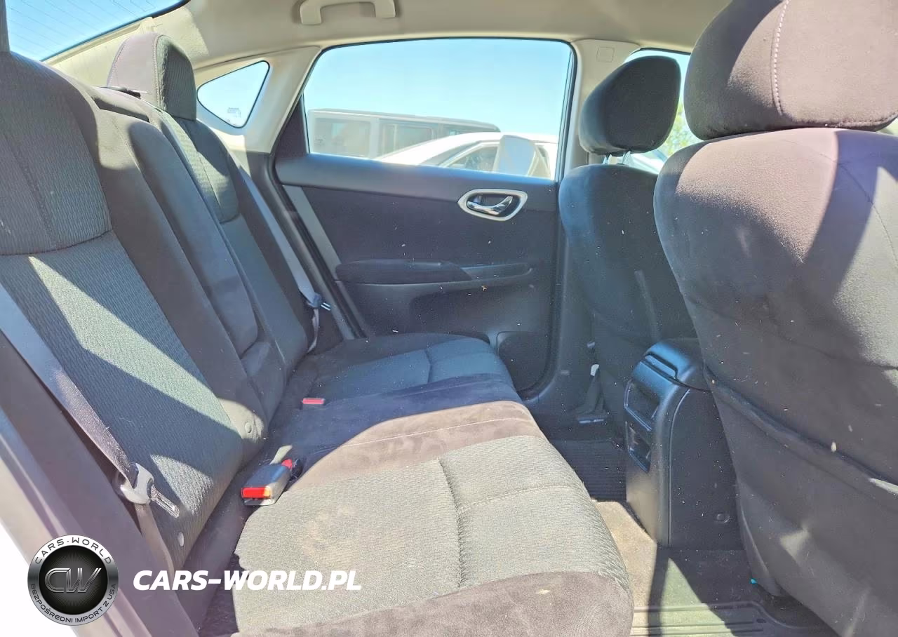 2015 Nissan Sentra Sr VIN:3N1AB7AP3FY356138 - 10
