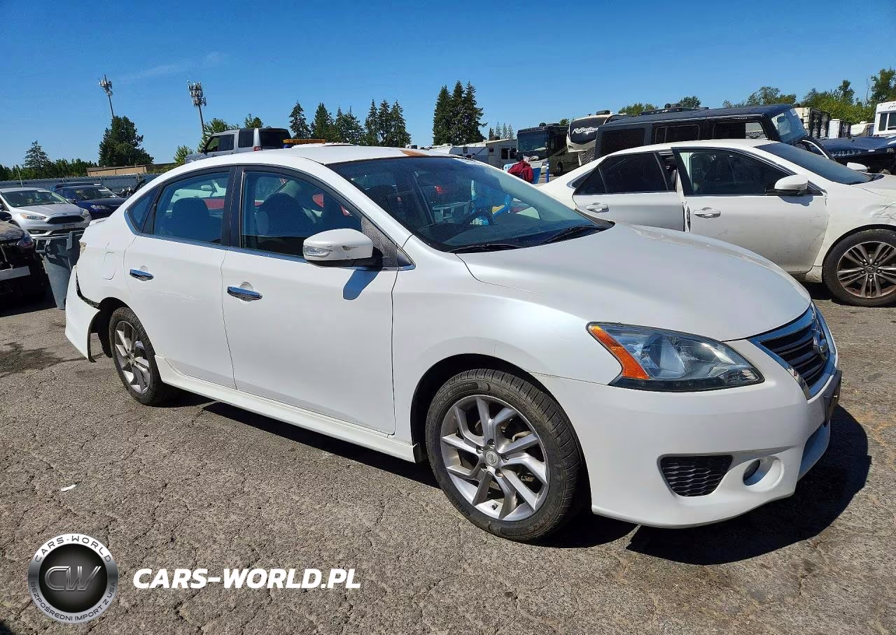 2015 Nissan Sentra Sr VIN:3N1AB7AP3FY356138 - 4