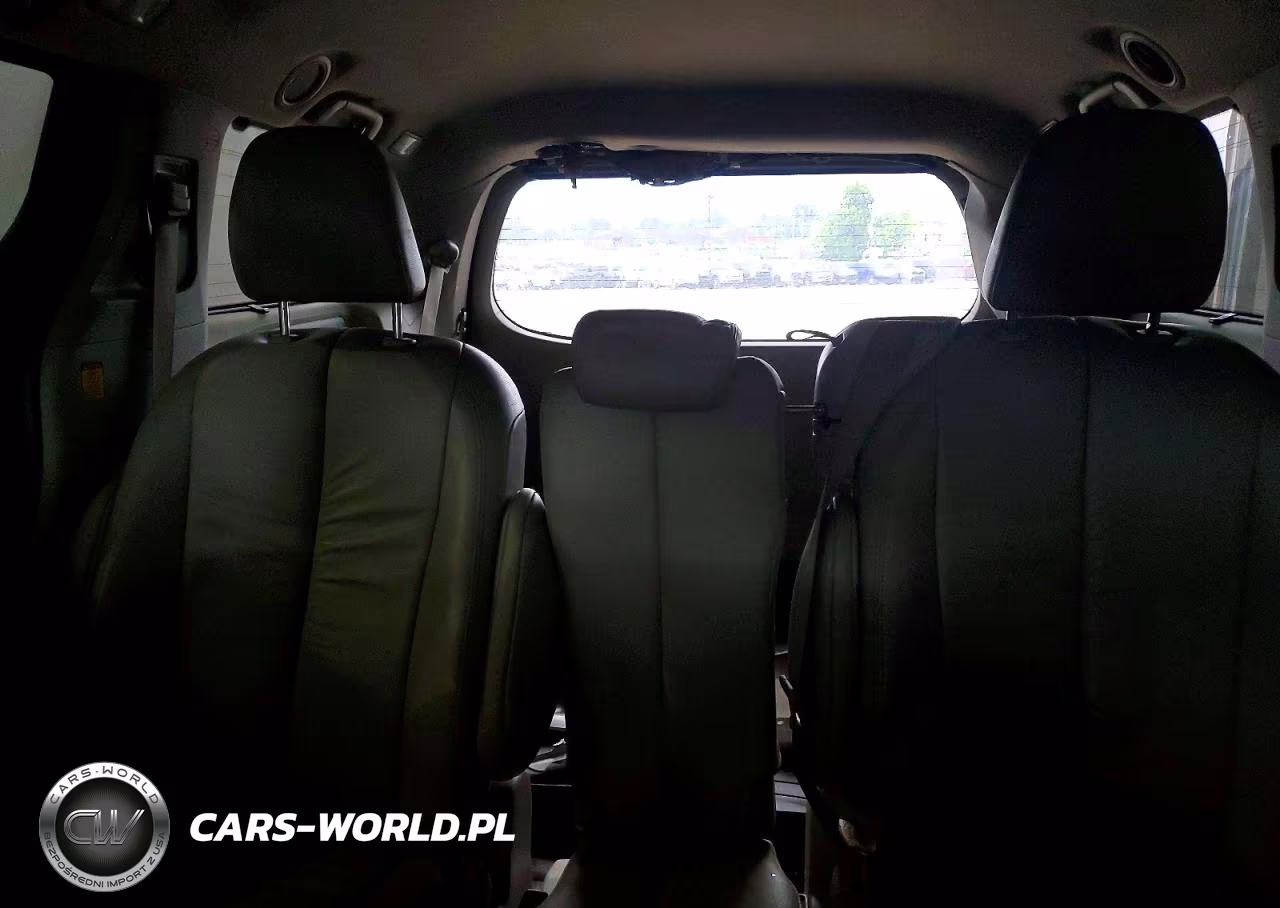 2011 Toyota Sienna Xle 8-Passenger VIN:5TDYK3DC2BS011472 - 10