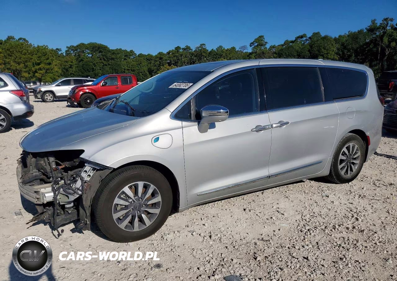 2022 Chrysler Pacifica Hybrid Limited