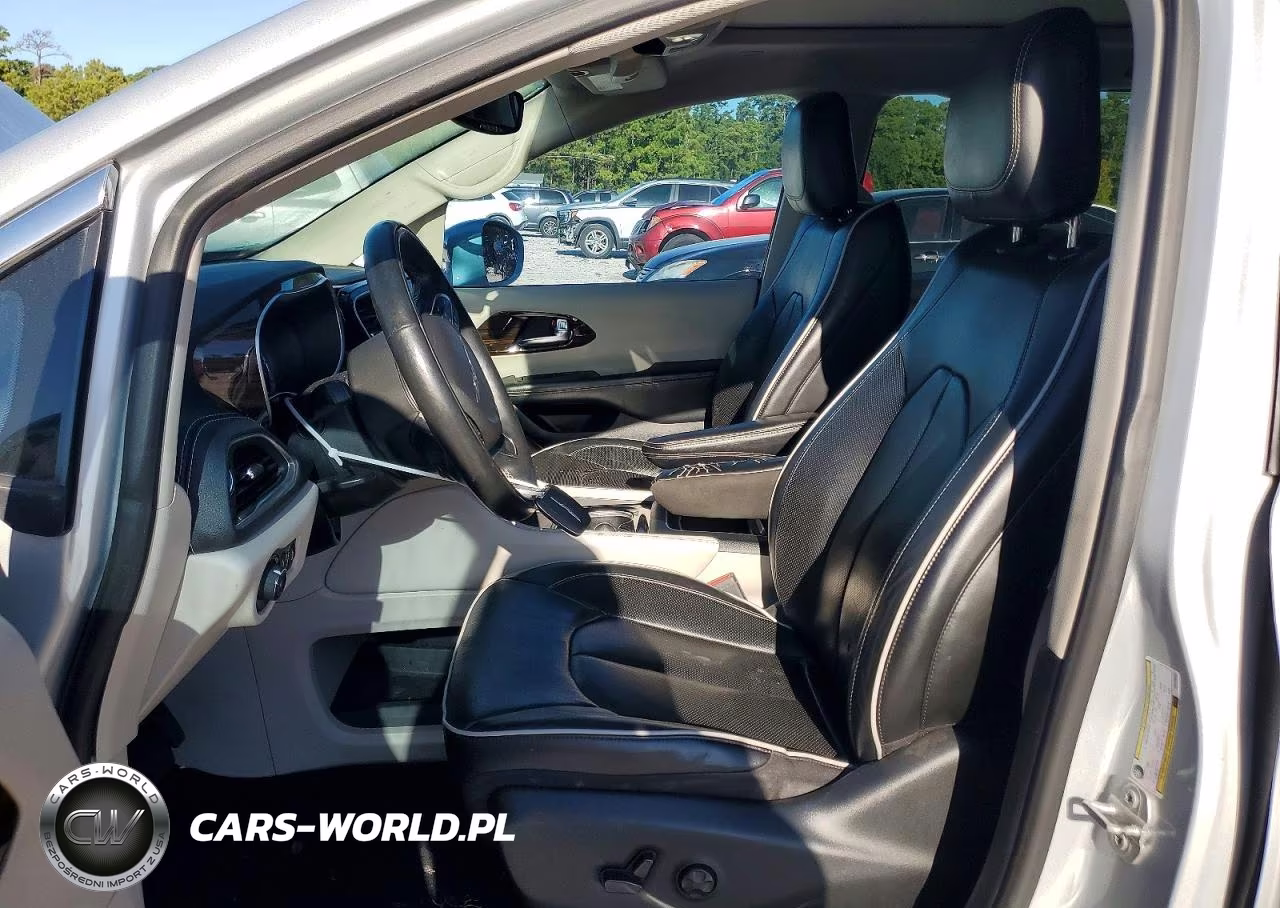 2022 Chrysler Pacifica Hybrid Limited VIN:2C4RC1S75NR145000 - 7