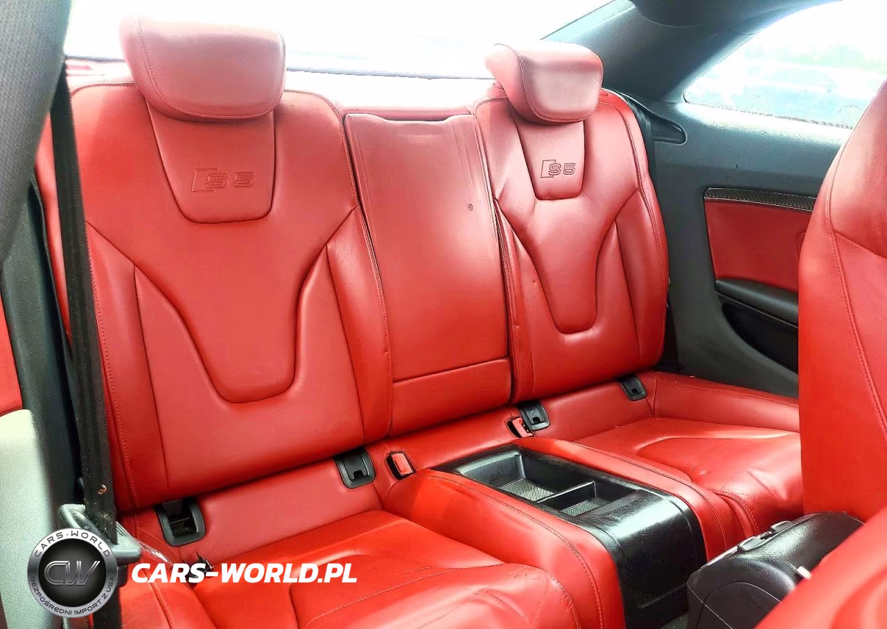 2012 Audi S5 Premium Plus VIN:WAUCVAFRXCA005714 - 10