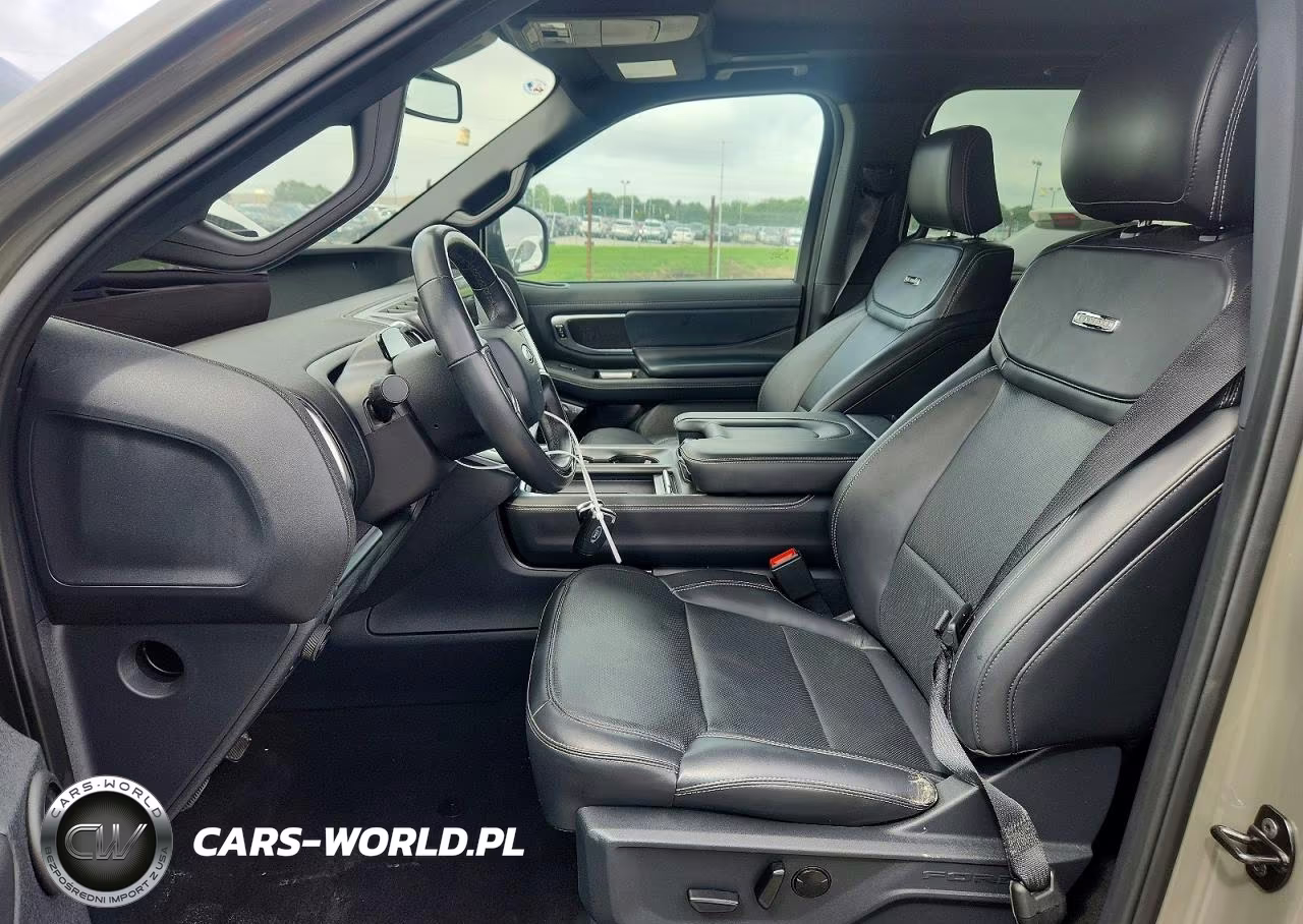 2025 Ford Expedition Max Platinum VIN:1FMJK1MG7SEA00722 - 7