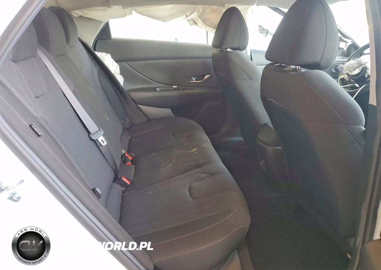 2026 Hyundai Elantra Se VIN:KMHLL4DG0TU169480 - 10