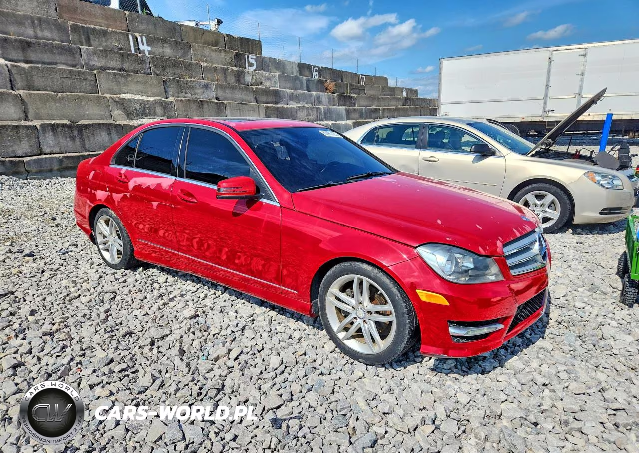 2013 Mercedes-Benz C 250 VIN:WDDGF4HB5DA790850 - 4