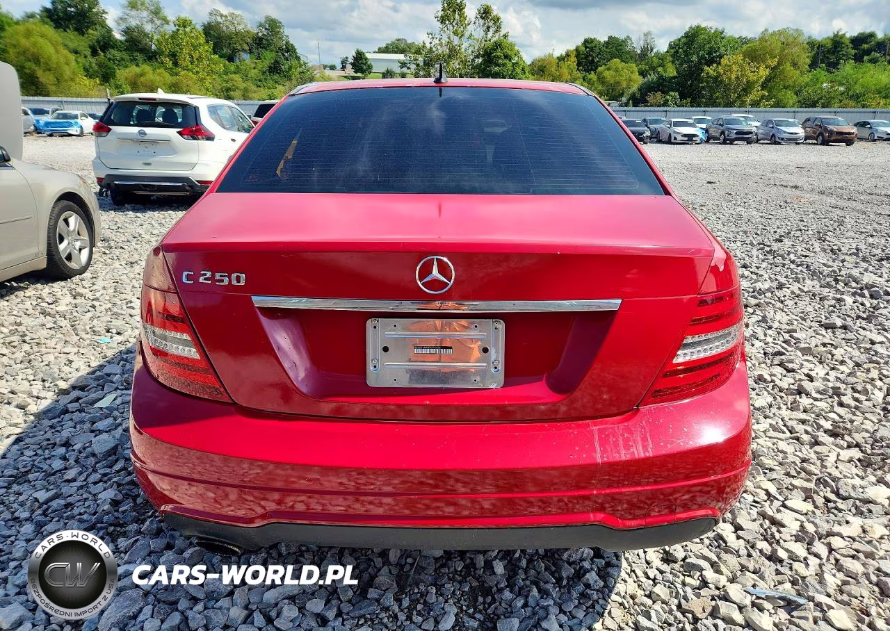 2013 Mercedes-Benz C 250 VIN:WDDGF4HB5DA790850 - 6