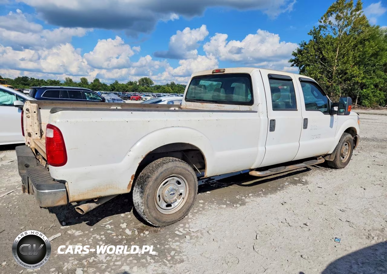 2011 Ford F250 Super Duty VIN:1FT7W2A6XBEC48421 - 3