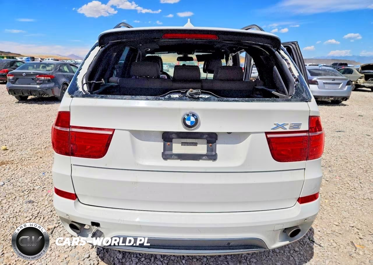 2011 BMW X5 xDrive35I VIN:5UXZV4C57BL743195 - 6
