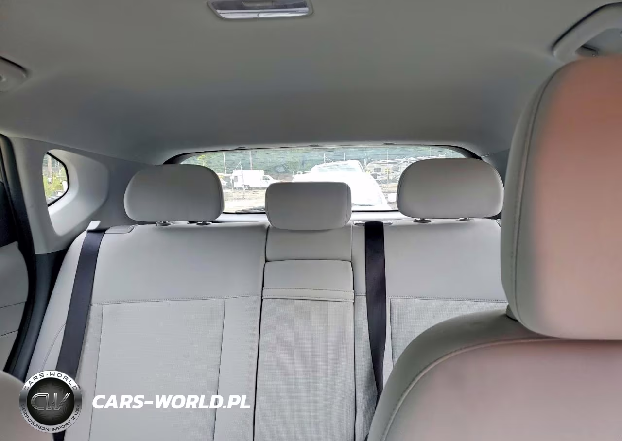 2025 Hyundai Kona Se VIN:KM8HACAB5SU281091 - 10