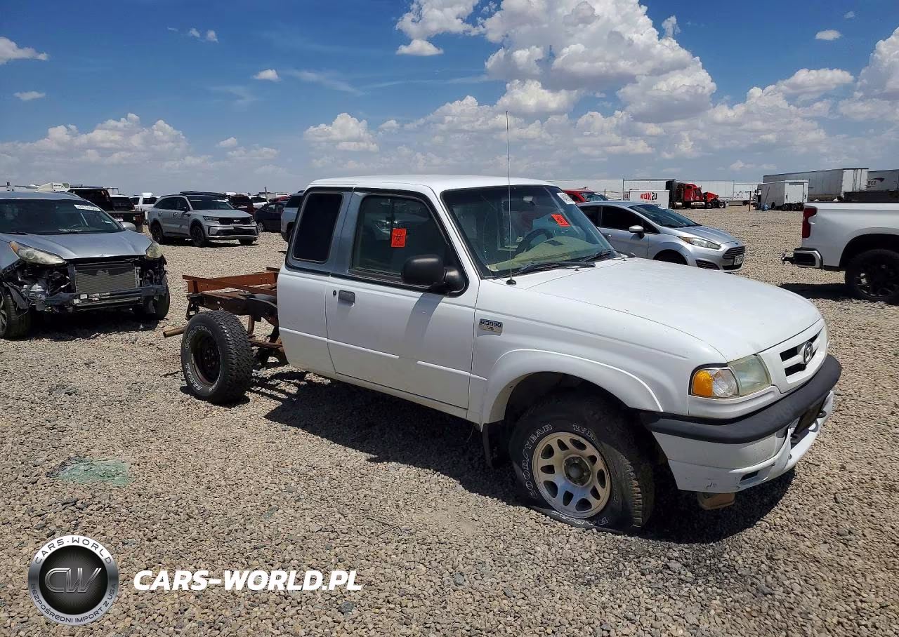 2001 Mazda B3000 Cab Plus VIN:4F4YR16V31TM32221 - 4