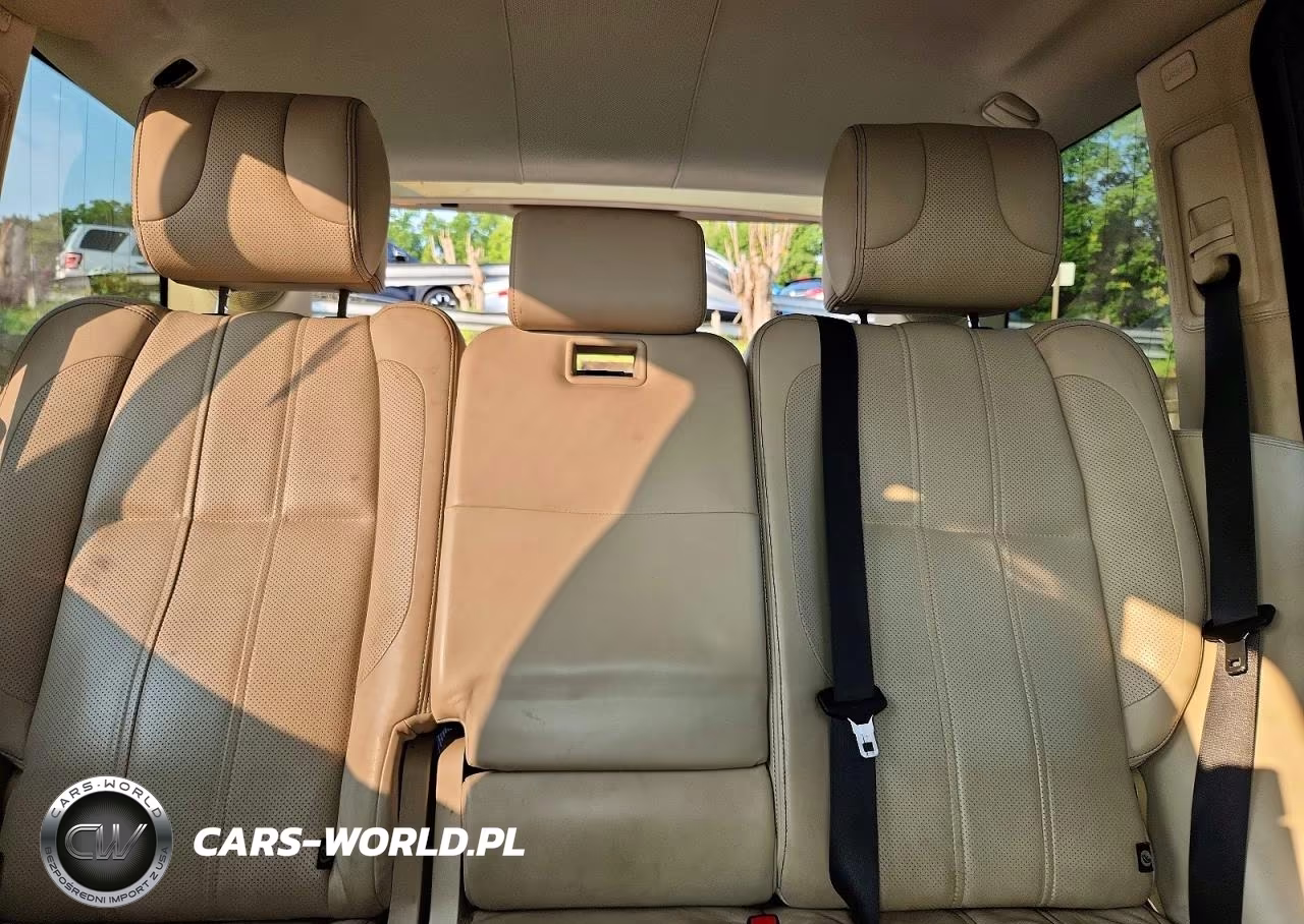 2011 Land Rover Range Rover Autobiography VIN:SALMP1E43BA330705 - 10