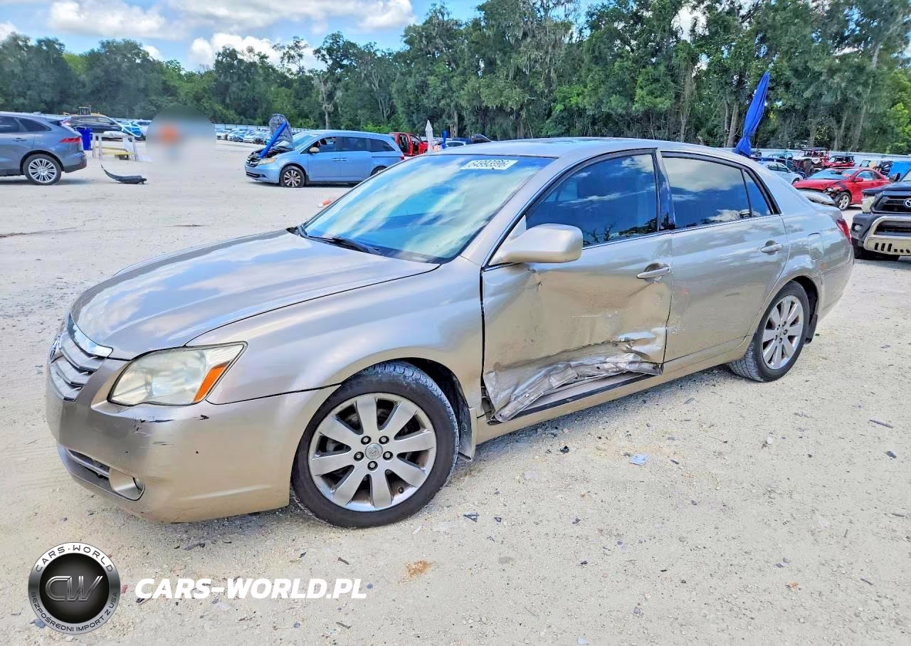 2005 Toyota Avalon Xls
