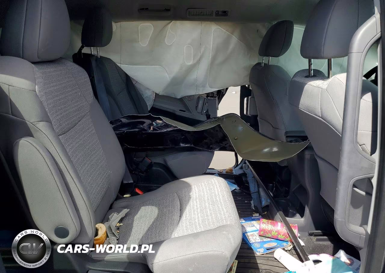 2022 Toyota Sienna Le VIN:5TDKSKFC9NS067684 - 10