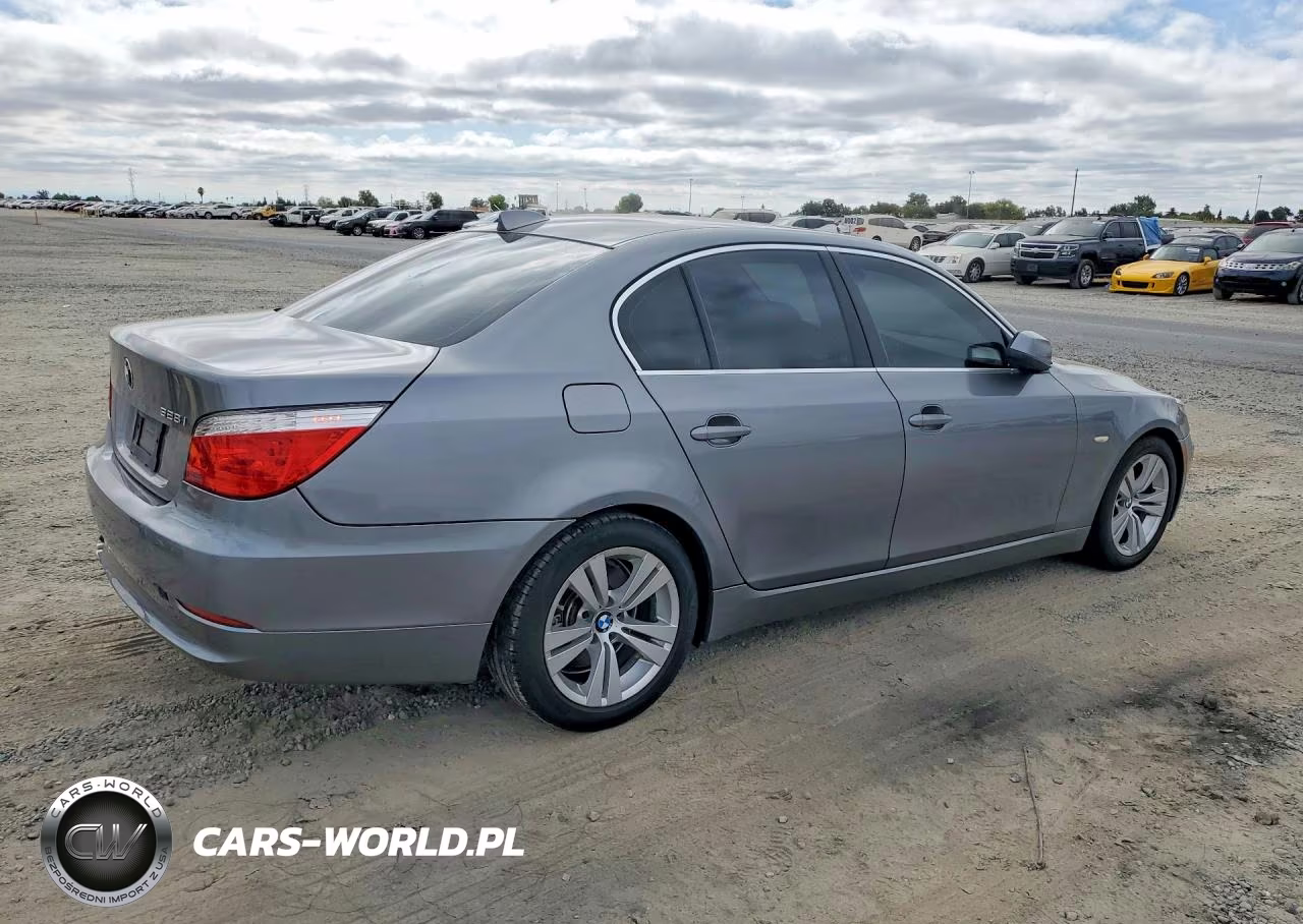 2010 BMW 528 I VIN:WBANU5C59AC441704 - 3
