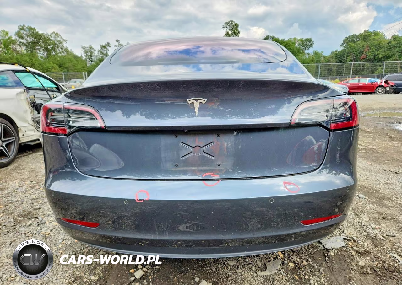 2018 Tesla Model 3 VIN:5YJ3E1EA6JF004479 - 6