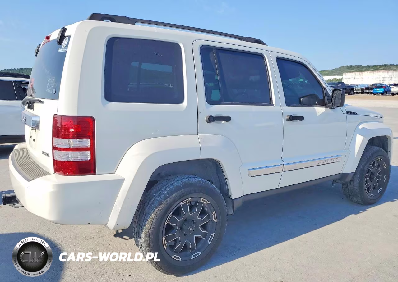 2008 Jeep Liberty Limited VIN:1J8GN58K28W210216 - 3