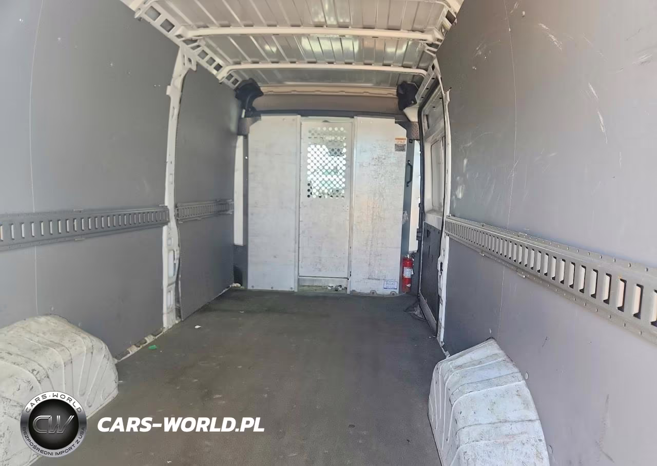 2018 Ram Promaster 3500 Delivery Van VIN:3C6URVJG8JE149076 - 10