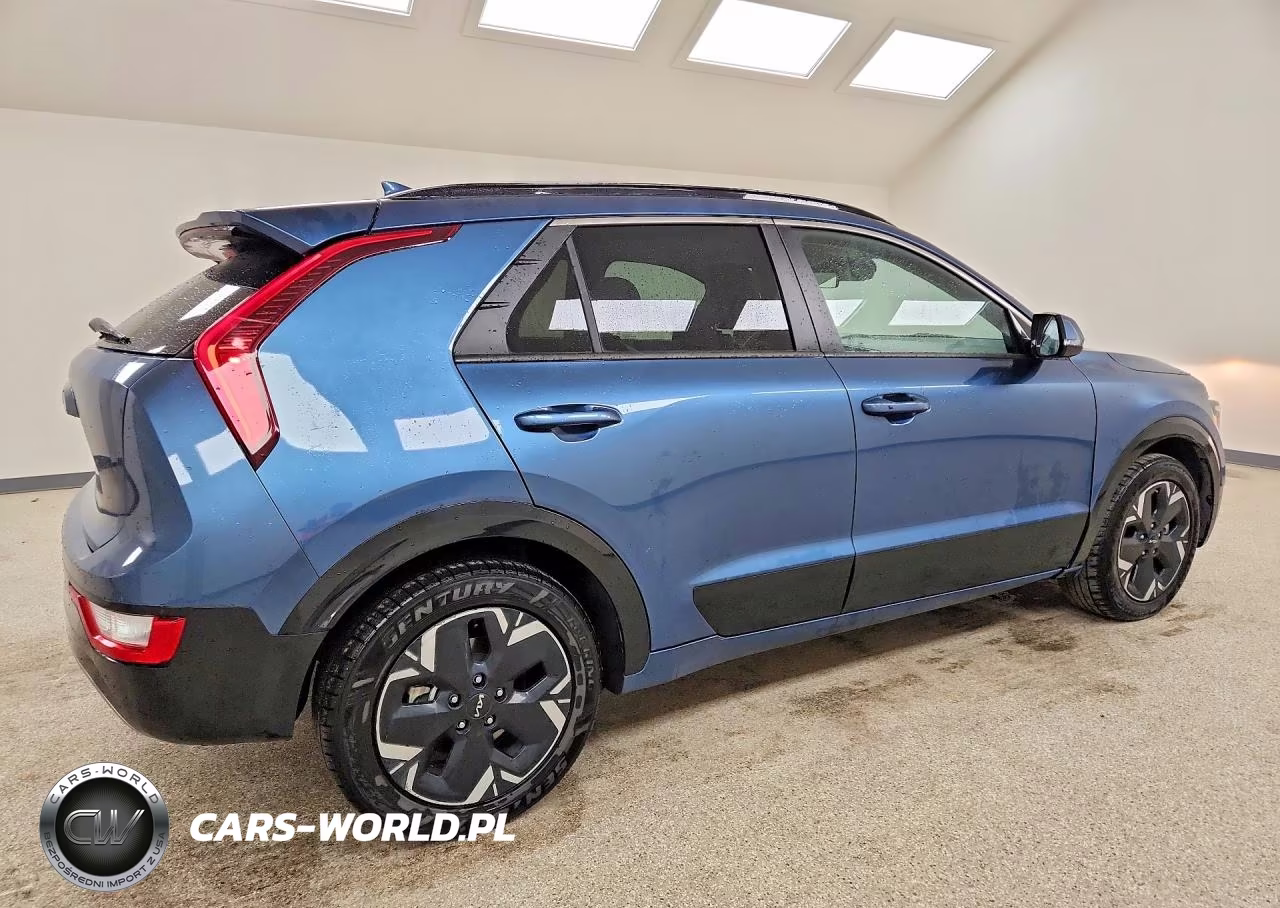2023 Kia Niro Wind VIN:KNDCR3L1XP5045257 - 3